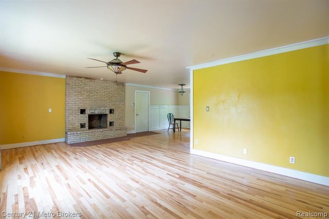 5262 Conifer Drive, Columbiaville, MI 48421