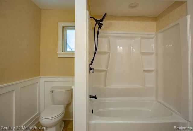5262 Conifer Drive, Columbiaville, MI 48421