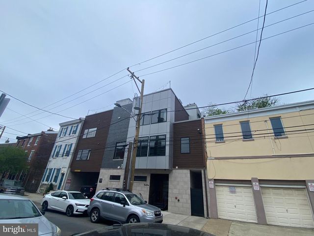 458 E GIRARD AVE, Philadelphia, PA 19125