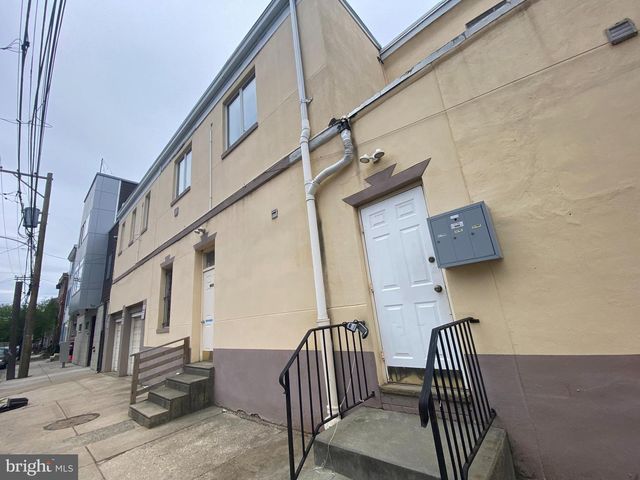 458 E GIRARD AVE, Philadelphia, PA 19125