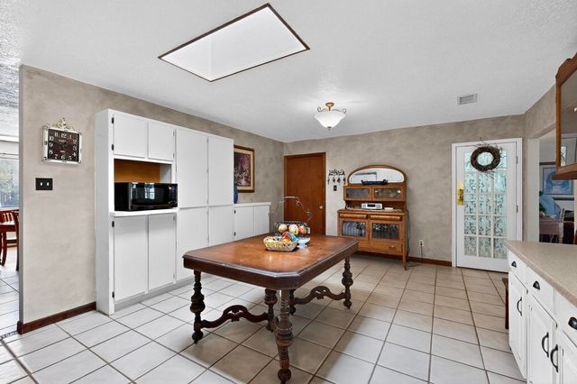 2809 PALACIO Place SW, Albuquerque, NM 87105