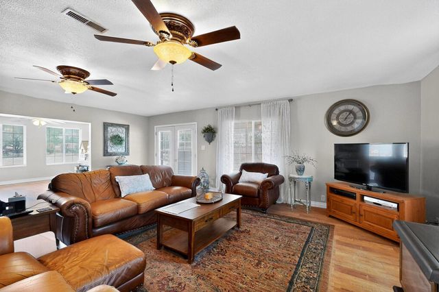 2809 PALACIO Place SW, Albuquerque, NM 87105