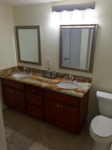 11720 SAINT ANDREWS Place 208, Wellington, FL 33414