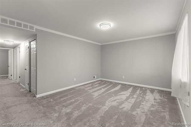 7120 Jackson Avenue, Taylor, MI 48180