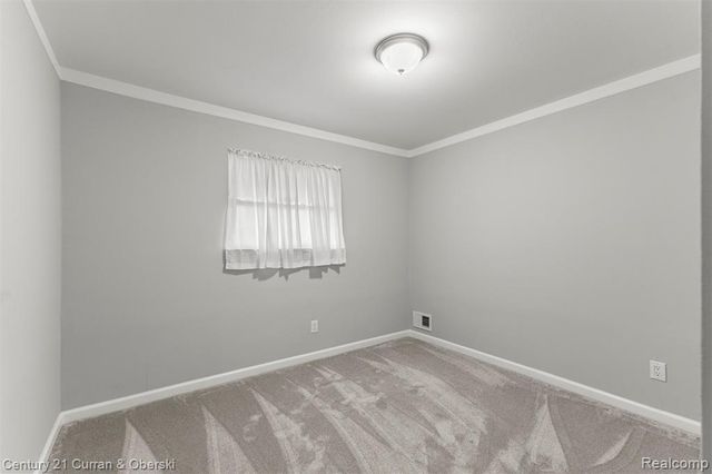 7120 Jackson Avenue, Taylor, MI 48180