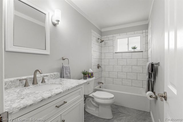 7120 Jackson Avenue, Taylor, MI 48180