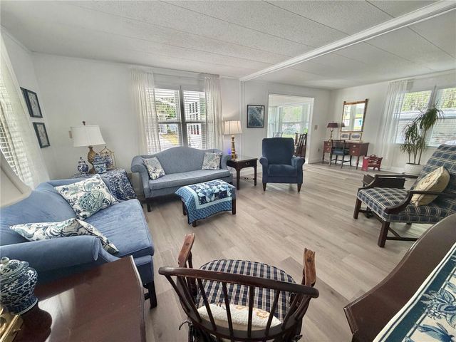 103 ROYAL PALM DRIVE, Leesburg, FL 34748