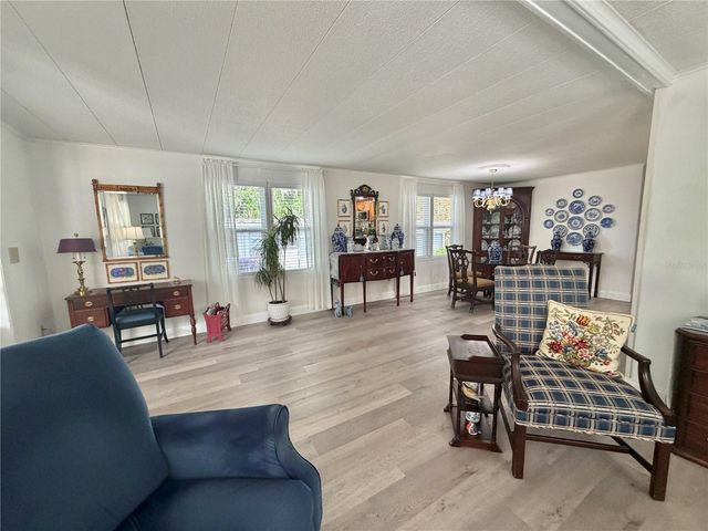 103 ROYAL PALM DRIVE, Leesburg, FL 34748