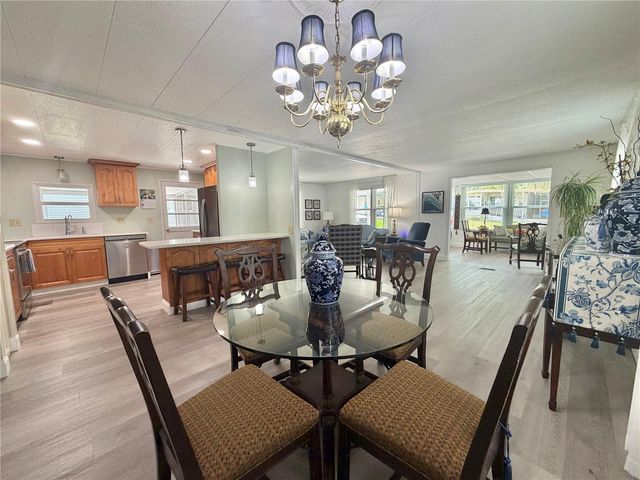 103 ROYAL PALM DRIVE, Leesburg, FL 34748