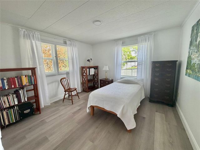 103 ROYAL PALM DRIVE, Leesburg, FL 34748