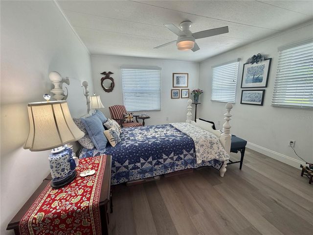 103 ROYAL PALM DRIVE, Leesburg, FL 34748