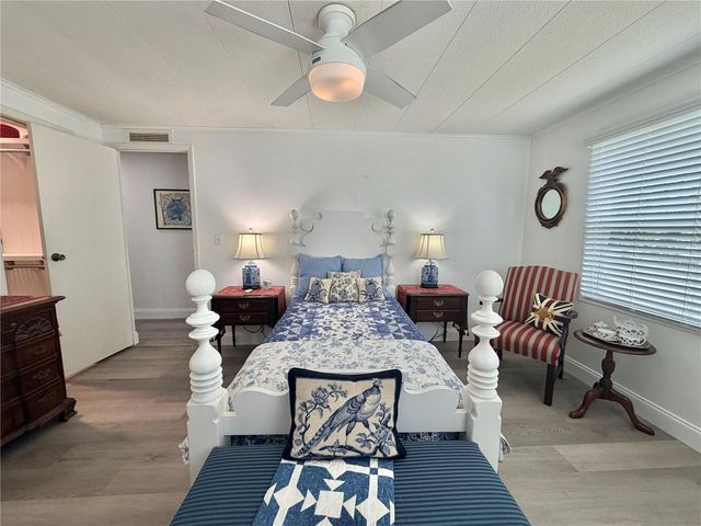 103 ROYAL PALM DRIVE, Leesburg, FL 34748