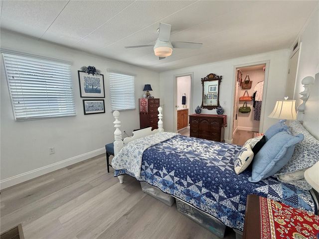 103 ROYAL PALM DRIVE, Leesburg, FL 34748