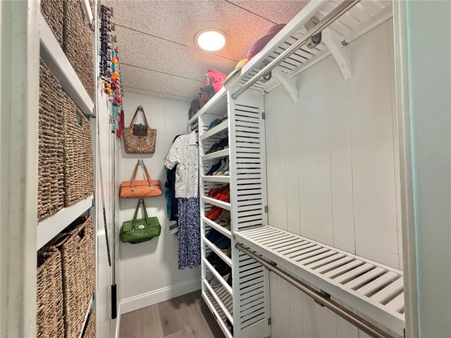 103 ROYAL PALM DRIVE, Leesburg, FL 34748