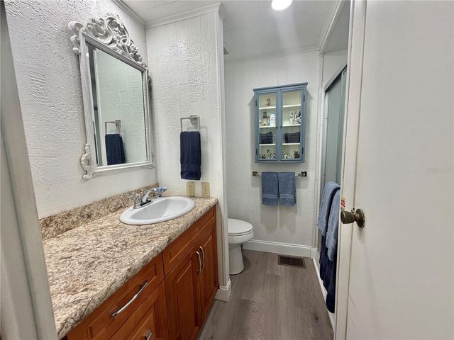 103 ROYAL PALM DRIVE, Leesburg, FL 34748