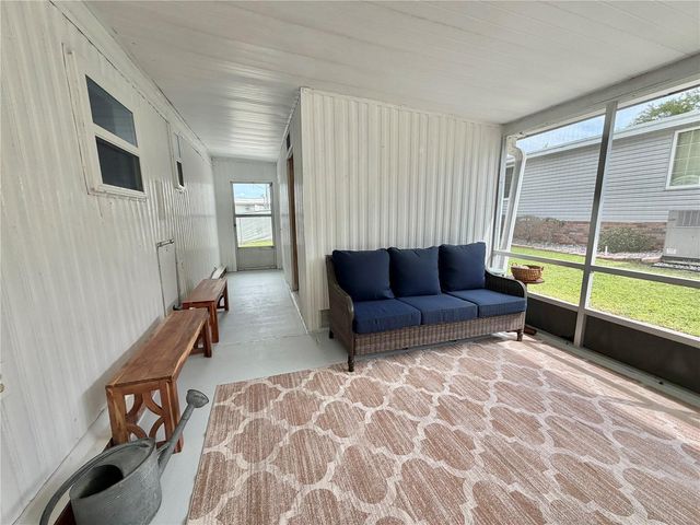 103 ROYAL PALM DRIVE, Leesburg, FL 34748