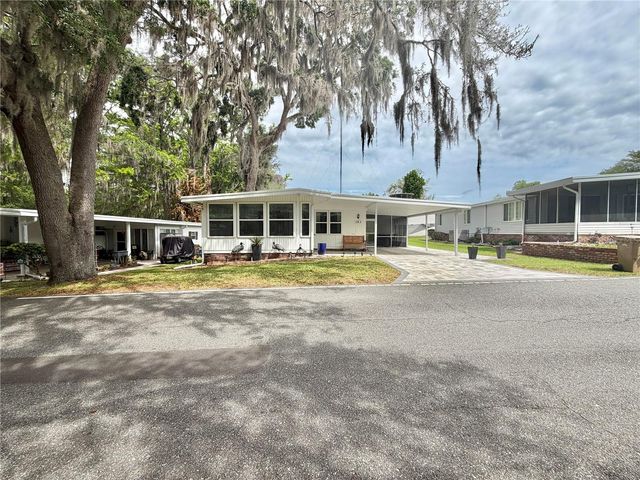 103 ROYAL PALM DRIVE, Leesburg, FL 34748