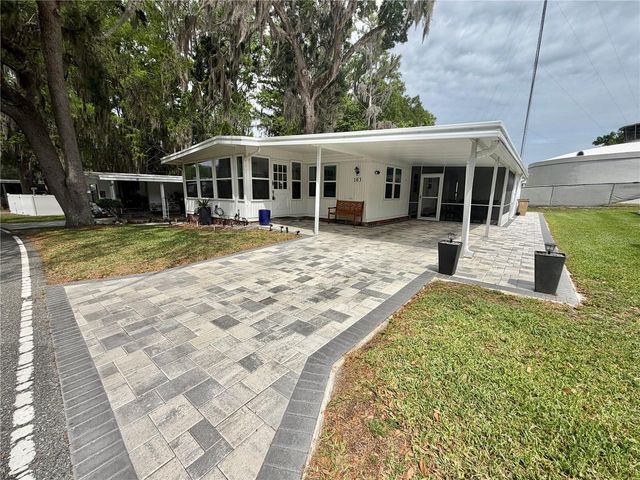 103 ROYAL PALM DRIVE, Leesburg, FL 34748