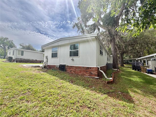 103 ROYAL PALM DRIVE, Leesburg, FL 34748