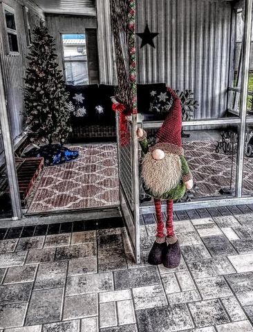 103 ROYAL PALM DRIVE, Leesburg, FL 34748