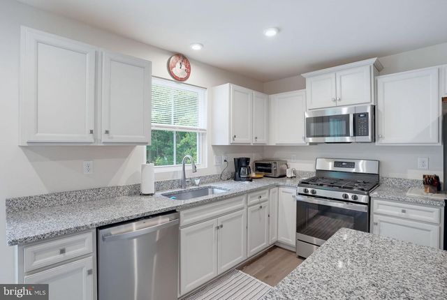 427 ALEZACH DR, Dover, DE 19901
