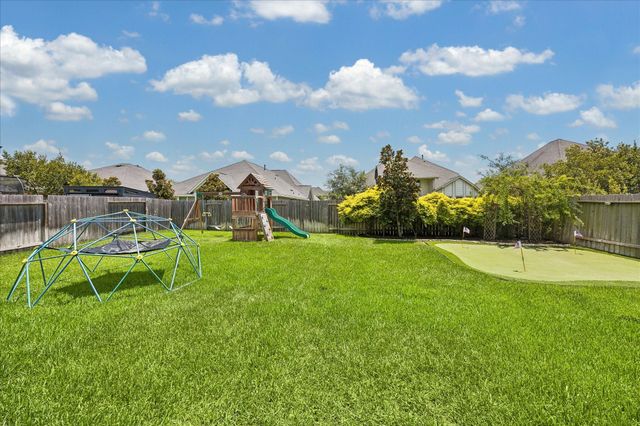 17322 Willow Lexington Court, Hockley, TX 77447