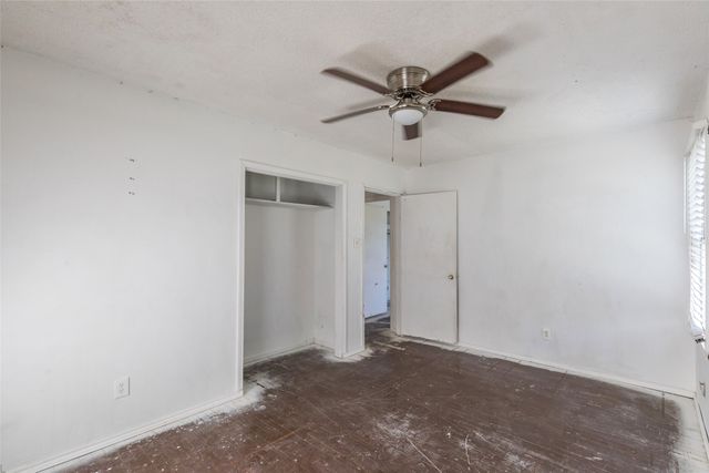 509 Scott Street, Tye, TX 79563