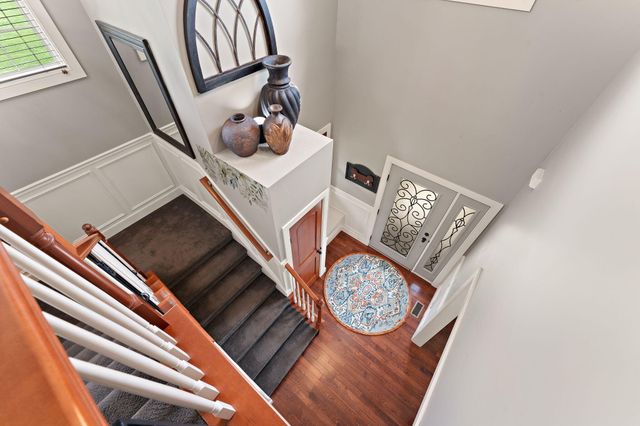 197 E Appaloosa Lane, Valparaiso, IN 46383