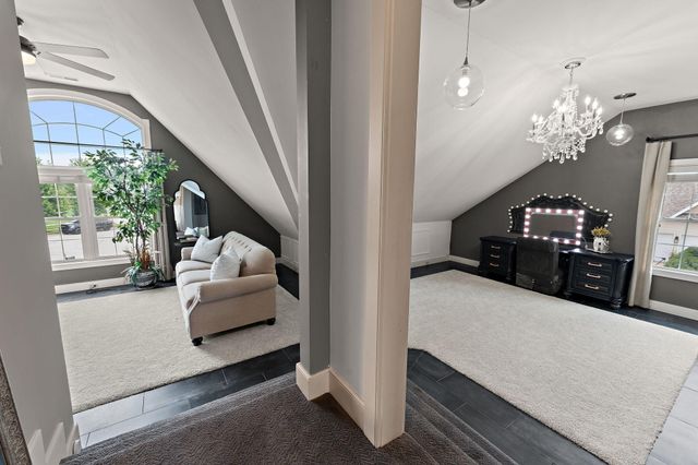 197 E Appaloosa Lane, Valparaiso, IN 46383