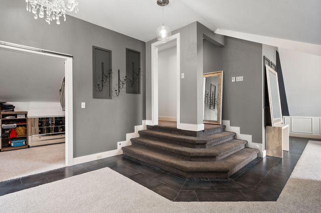 197 E Appaloosa Lane, Valparaiso, IN 46383