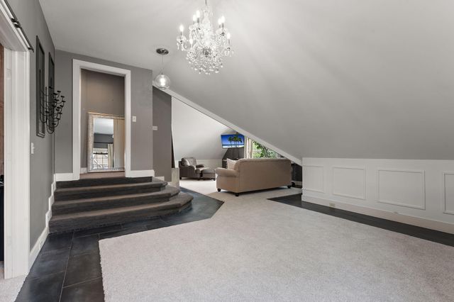 197 E Appaloosa Lane, Valparaiso, IN 46383