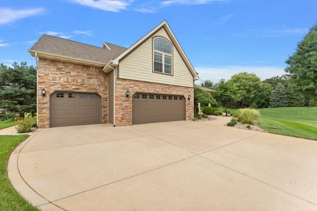 197 E Appaloosa Lane, Valparaiso, IN 46383