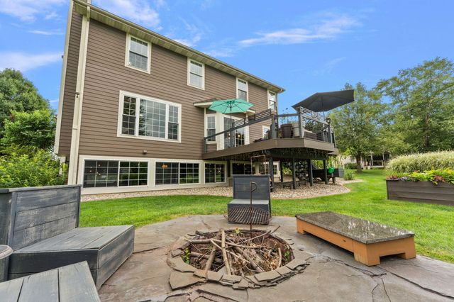 197 E Appaloosa Lane, Valparaiso, IN 46383