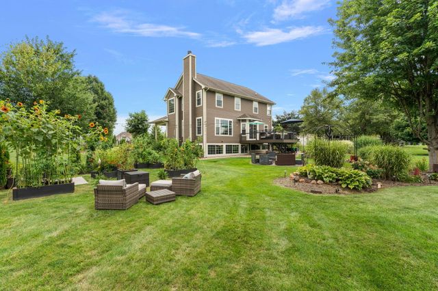 197 E Appaloosa Lane, Valparaiso, IN 46383