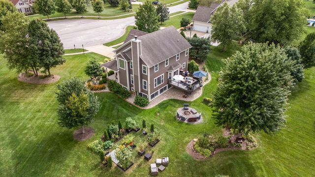 197 E Appaloosa Lane, Valparaiso, IN 46383