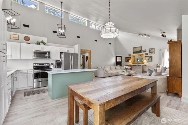 216 Joann Lane, Arlington, WA 98223
