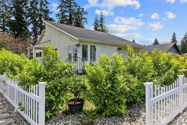 216 Joann Lane, Arlington, WA 98223