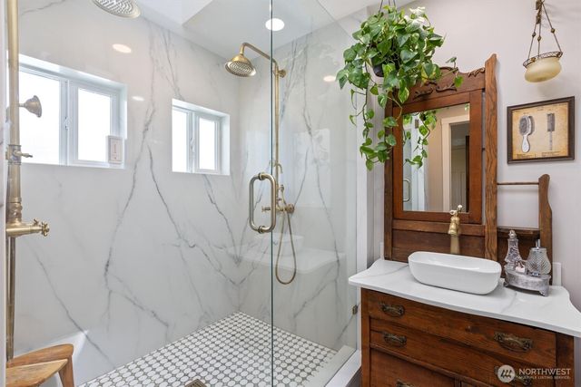216 Joann Lane, Arlington, WA 98223