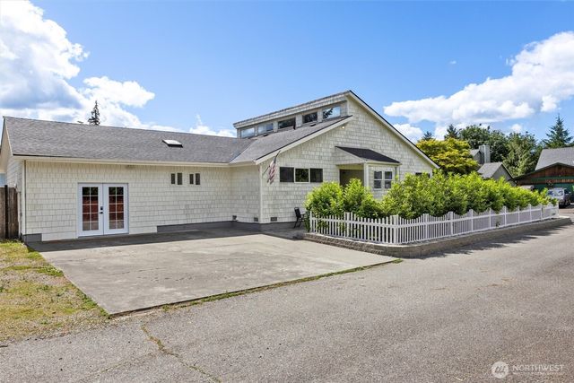 216 Joann Lane, Arlington, WA 98223