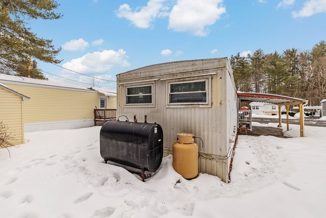 365 Main St 3, Sturbridge, MA 01566