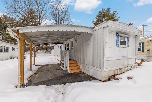 365 Main St 3, Sturbridge, MA 01566