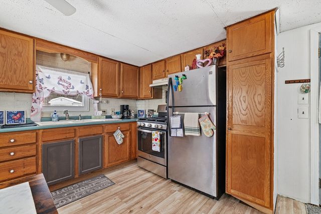 365 Main St 3, Sturbridge, MA 01566