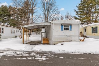 365 Main St 3, Sturbridge, MA 01566