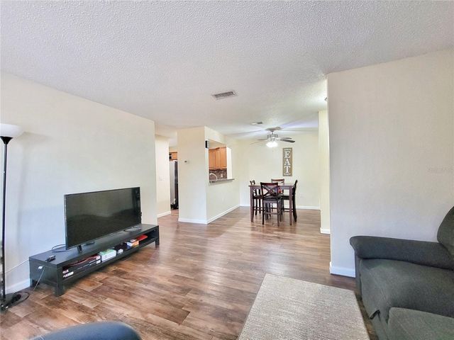 3705 SW 27TH STREET 1111, Gainesville, FL 32608