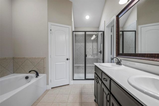 172 Landsdale Circle, Forney, TX 75126