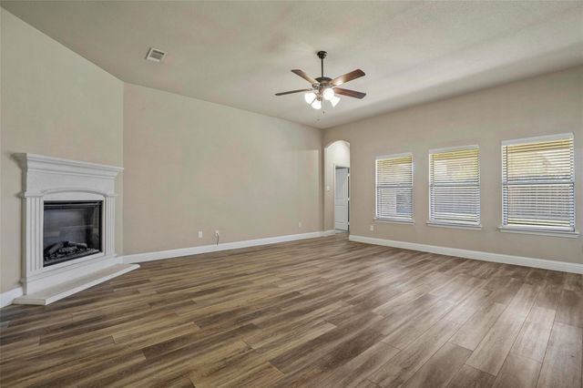 172 Landsdale Circle, Forney, TX 75126