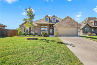 172 Landsdale Circle, Forney, TX 75126