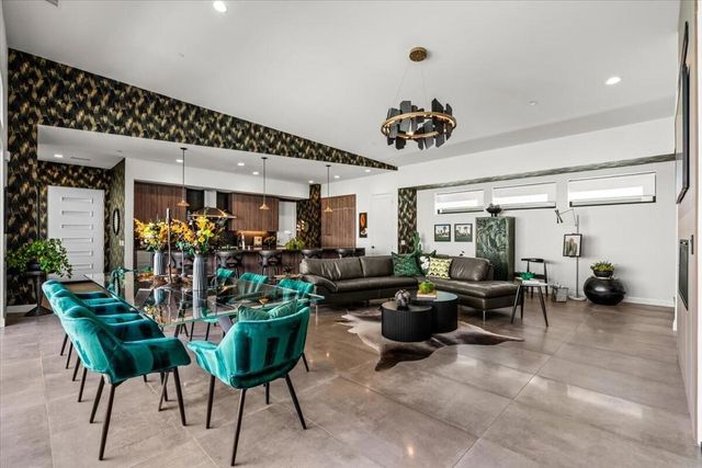 143 Obsidian Loop N, Palm Springs, CA 92264