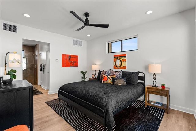 143 Obsidian Loop N, Palm Springs, CA 92264