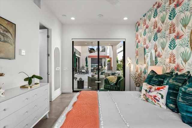 143 Obsidian Loop N, Palm Springs, CA 92264